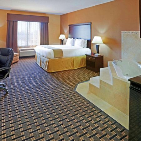 Comfort Inn & Suites Dallas Medical-Market Center 客房 照片