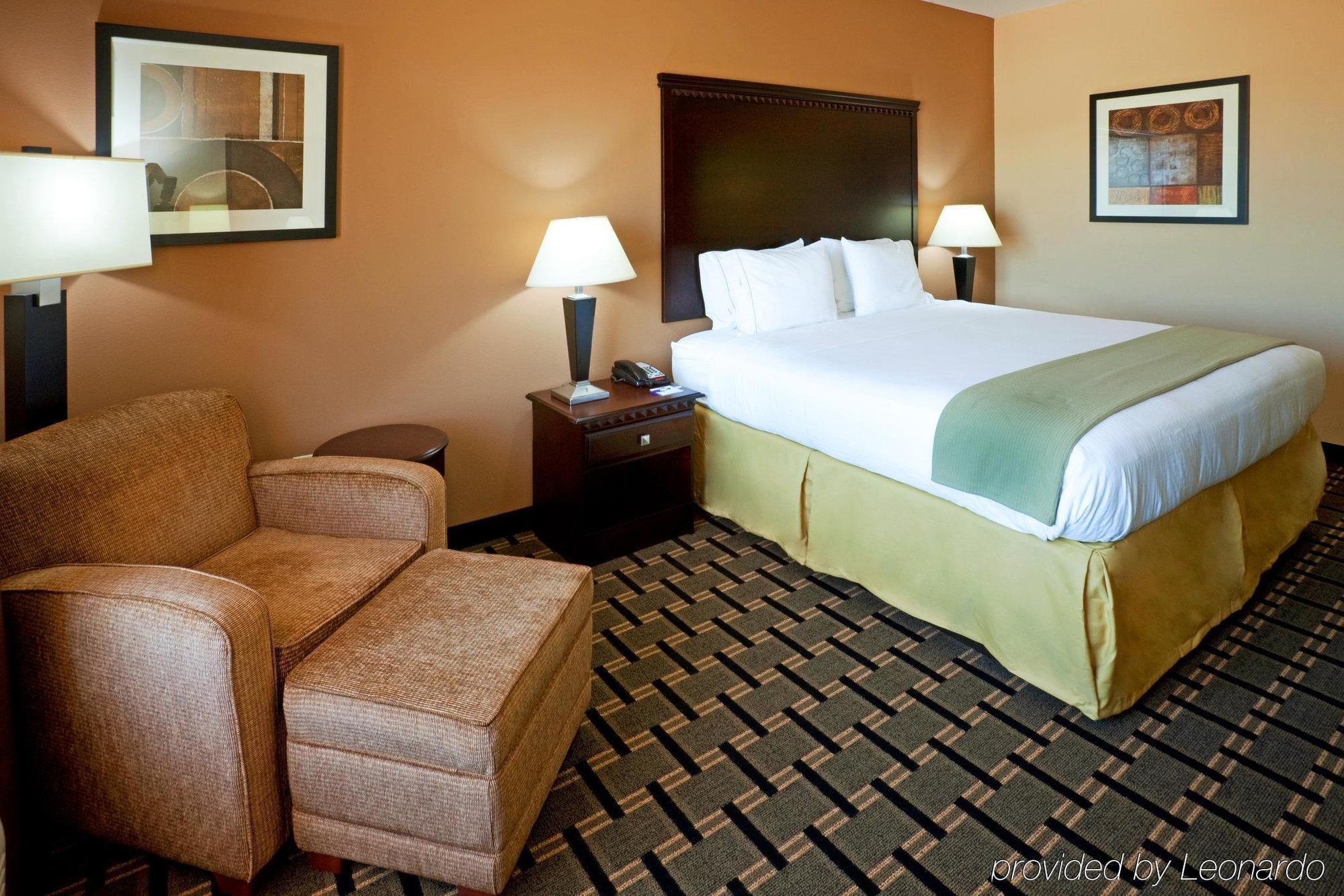 Comfort Inn & Suites Dallas Medical-Market Center 客房 照片